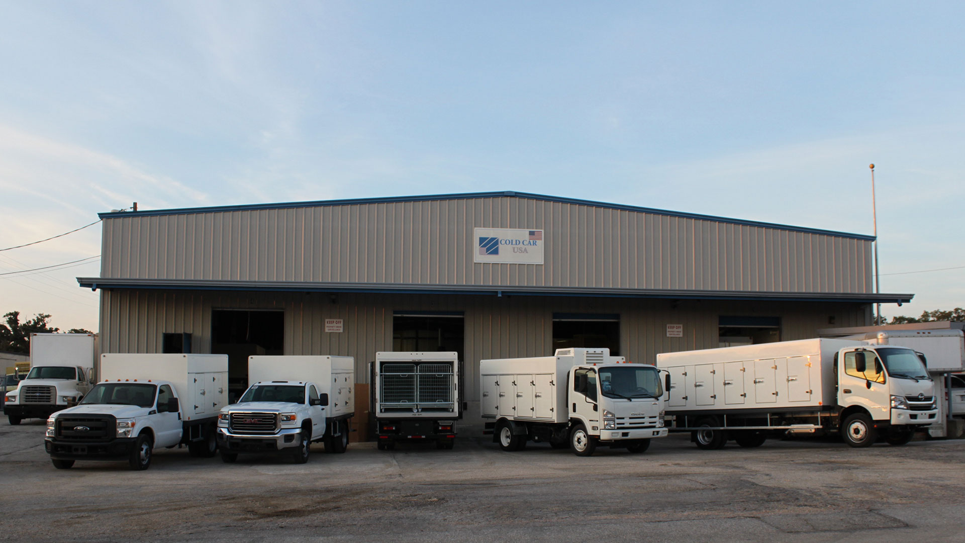 Cold Car, Leading the refrigerated and isothermal body industry thru technology, efficiency and durable construction.