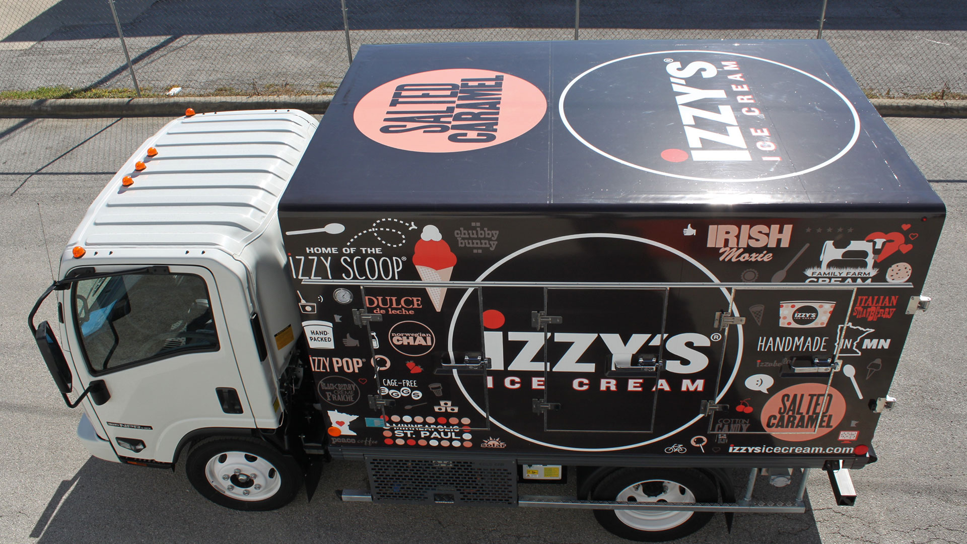 Cold Car, Leading the refrigerated and isothermal body industry thru technology, efficiency and durable construction.